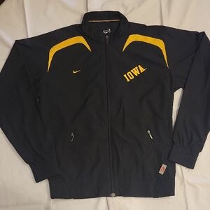 Nike Iowa Hawkeyes Women's Windbreaker Black Yellow